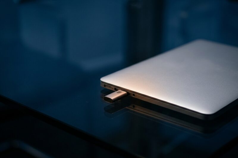 Vulnerabilidad en macOS permite desactivar herramientas de seguridad corporativa sin privilegios de administrador