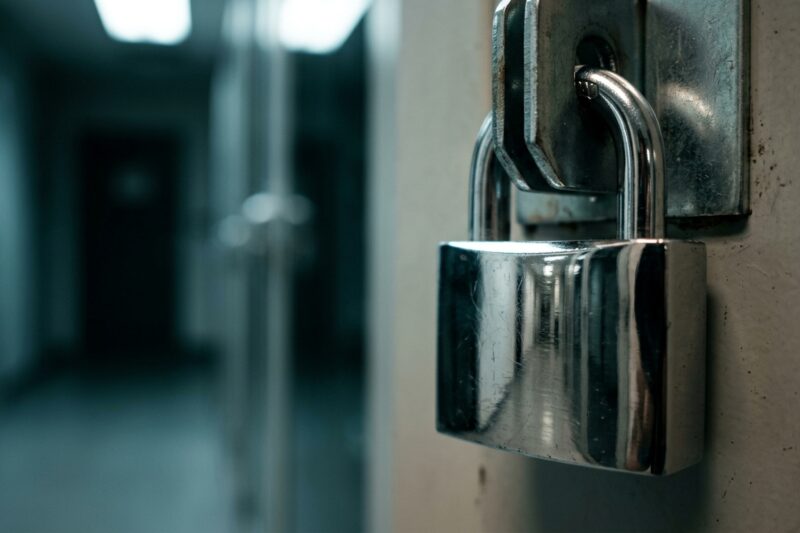 Vulnerabilidad Crítica en Atlassian: Riesgo de Acceso No Autorizado a Archivos en 8 Productos